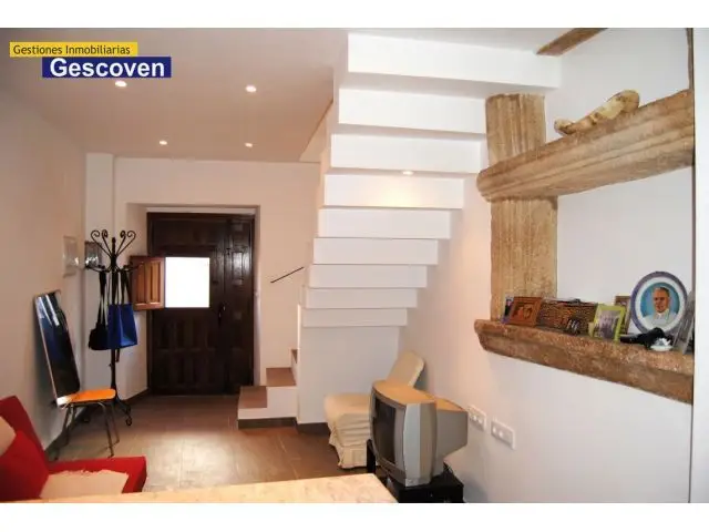 Vivienda Centrica Con Terraza Patio y Trastero