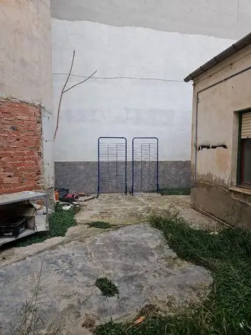 Casa en venta Monóvar 3 dormitorios para reformar