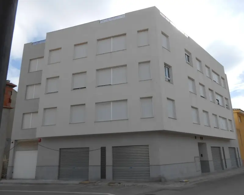 Garaje en Venta en Turis Valencia 17m2