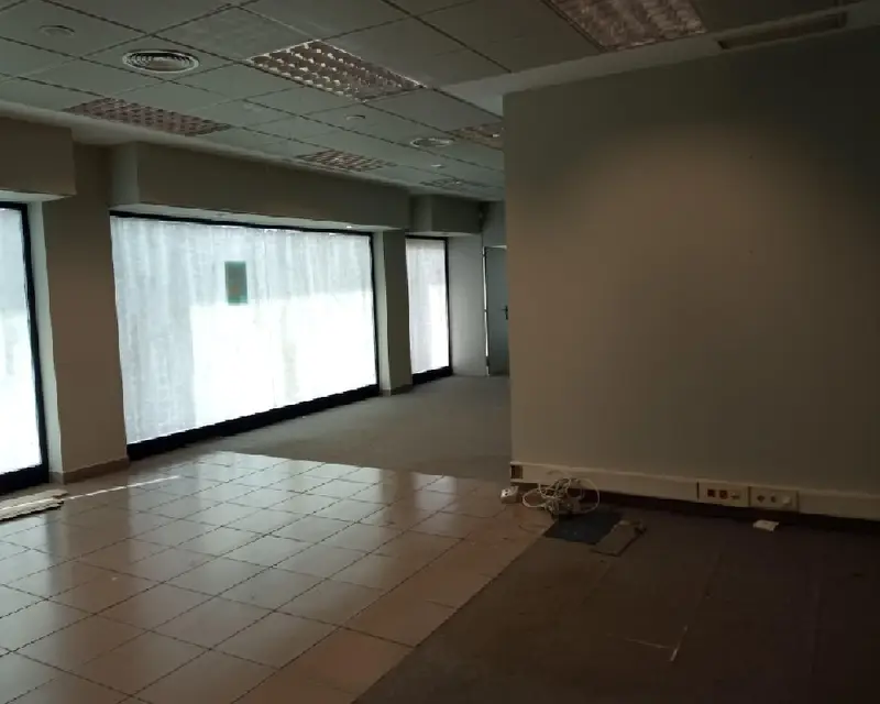 Local en Venta Erandio 150m2 Calle Obieta