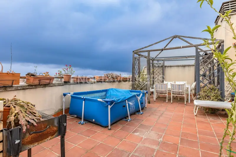 Dúplex en venta en Sabadell centro con terraza y parking