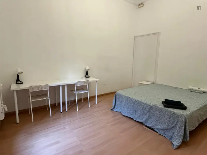 Habitacion Doble con Balcon para Estudiantes