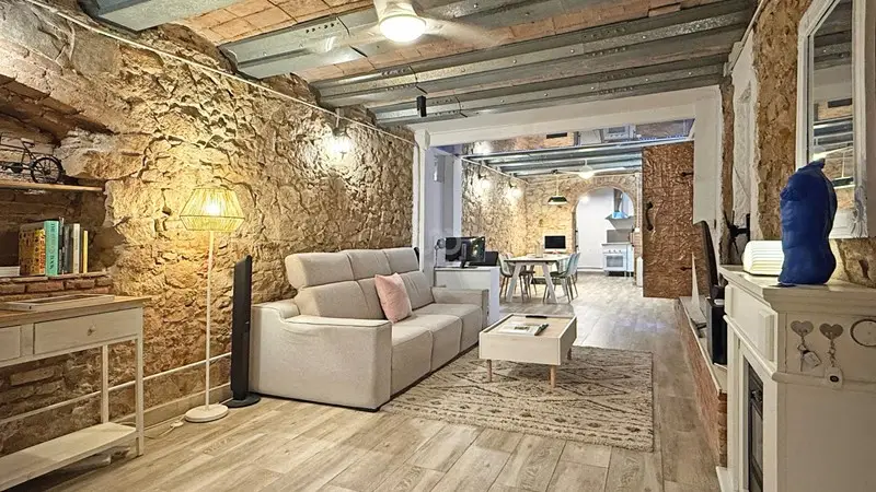 Loft en venta Eixample Izquierda Barcelona 100m2 reformado