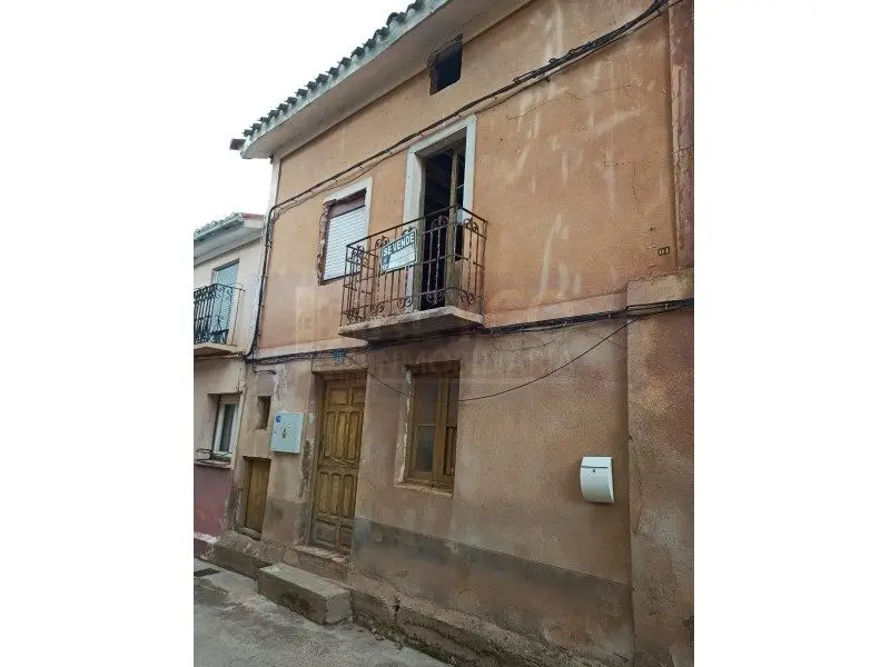 Venta Casa con garaje en Huércanos - Ref: 12969