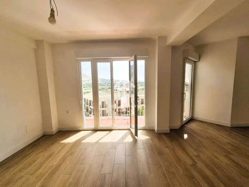 Piso en venta en Loja, Granada