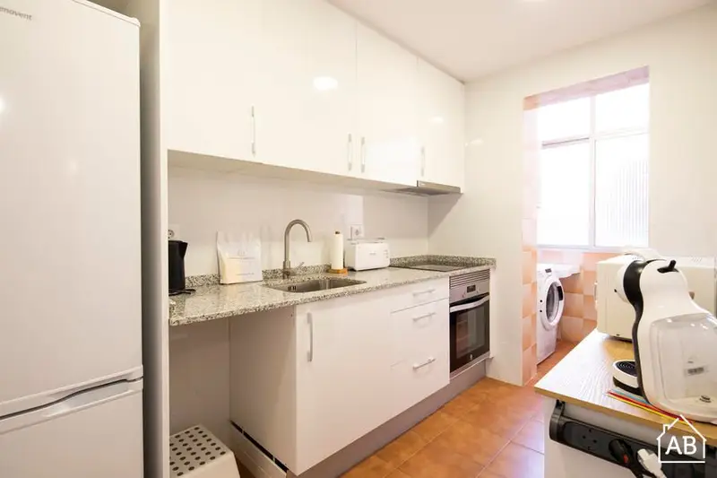 Apartamento 3 Dormitorios 6 Personas Cerca Montjuic Barcelona