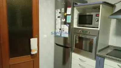 Chalet en Venta Sariegos con Piscina y Gimnasio