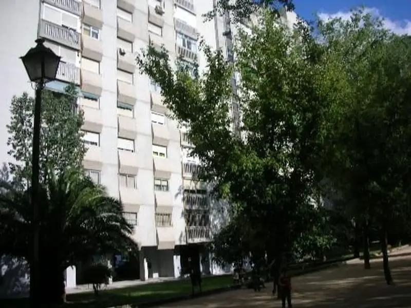 venta Piso en Orcasitas, Madrid (3MADRID01056RAFAELAYBARRA)- Globaliza