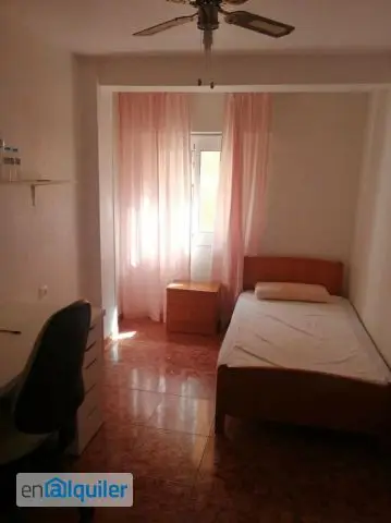 Piso Estudiantes Vistalegre Murcia 3 Dormitorios Amueblado
