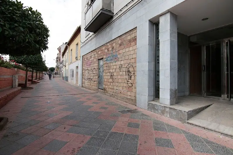 Venta Local comercial en Tres Cruces, Armilla - Ref: AFM25017