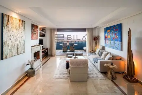 Ático Dúplex de Lujo en El Soto de La Mairena