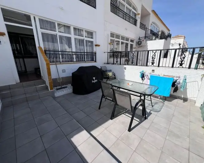 Apartamento 2 Dormitorios Vistabella Golf