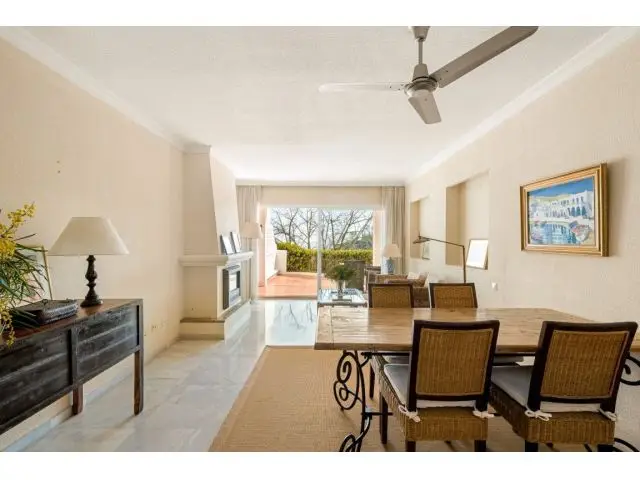 Apartamento en Venta en Benahavís Málaga