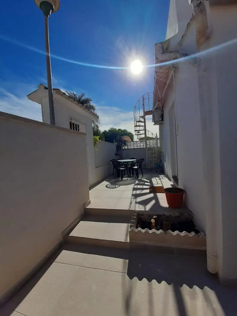 Villa 3 Dormitorios Torrevieja Cerca Playa Golf