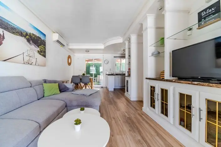 2 Bed Townhouse for sale