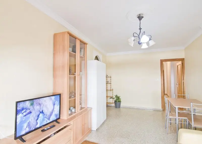 Piso en venta en Motril 3 dormitorios con balcon