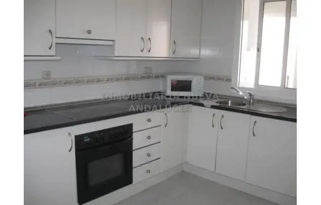 Alquiler Apartamento 2 Dormitorios 93m² Almería