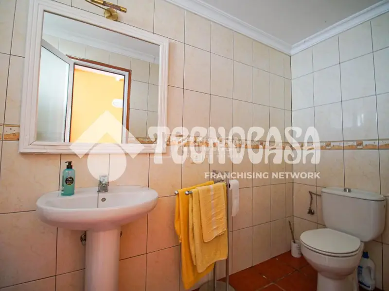 Chalet en Venta en Tenerife con Vistas al Teide y al Océano