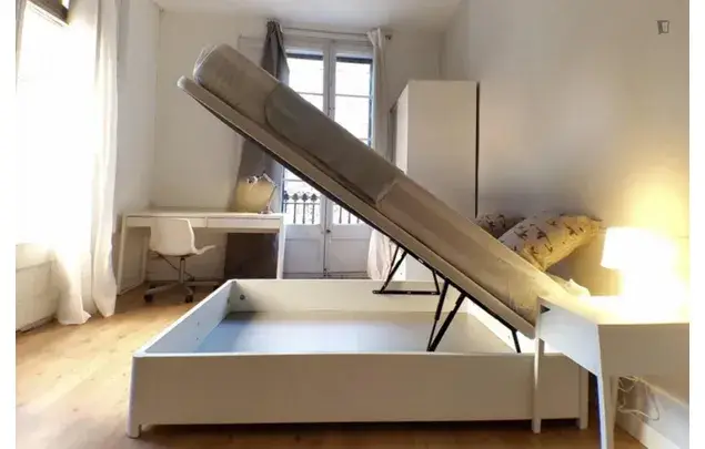 Apartamento 6 Dormitorios Barcelona Zona Gracia
