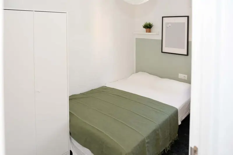 Habitación Amueblada en Piso Compartido Granada