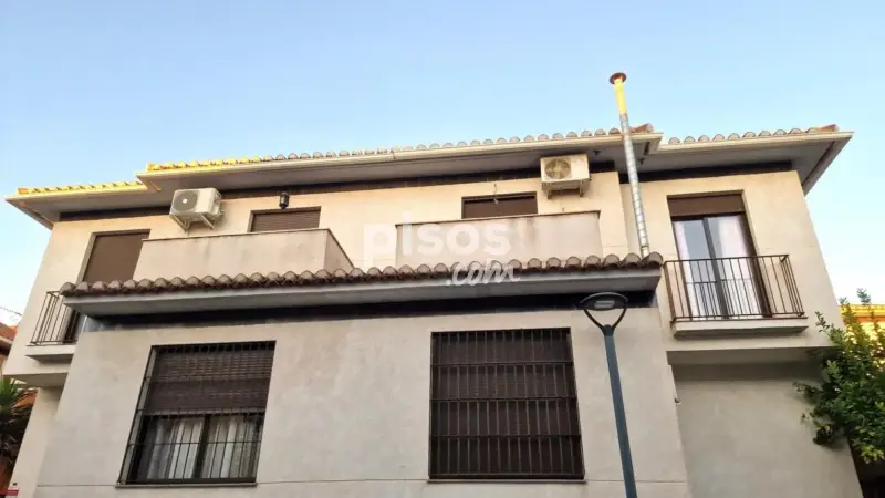 Casa adosada en venta en Calle de Espinela