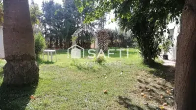 Complejo Rural con Hospederia Restaurante y Viviendas Montijo