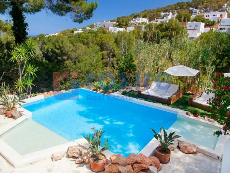 Casa Rural en Ibiza con Piscina y Jacuzzi - 5 Habitaciones