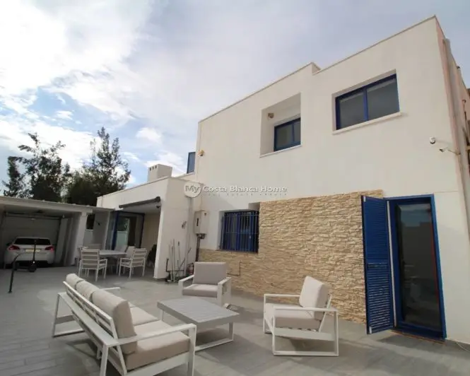 Villa Moderna 4 Dormitorios Piscina Fortuna