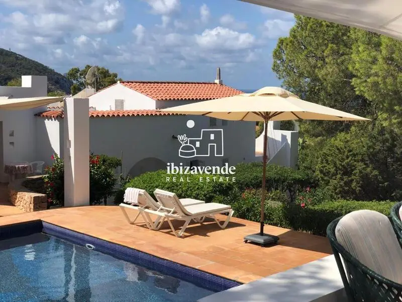 Villa de Lujo en Calo den Real Ibiza 4 Dormitorios Piscina