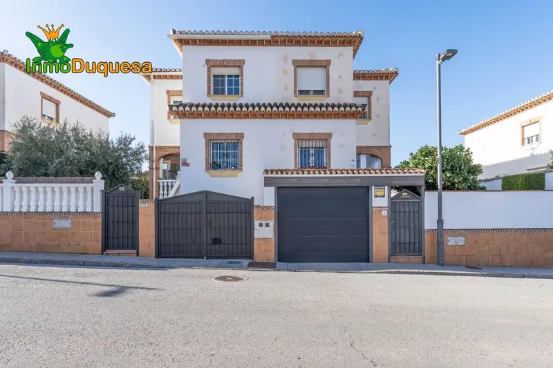 Pareado en Venta Otura Granada Perfecto Estado