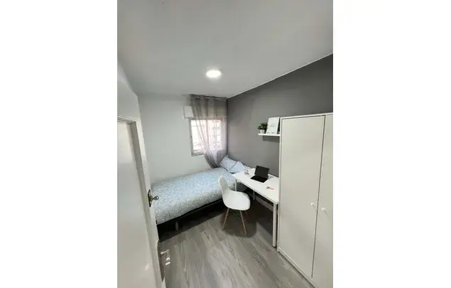 Habitaci
 Madrid 75m
