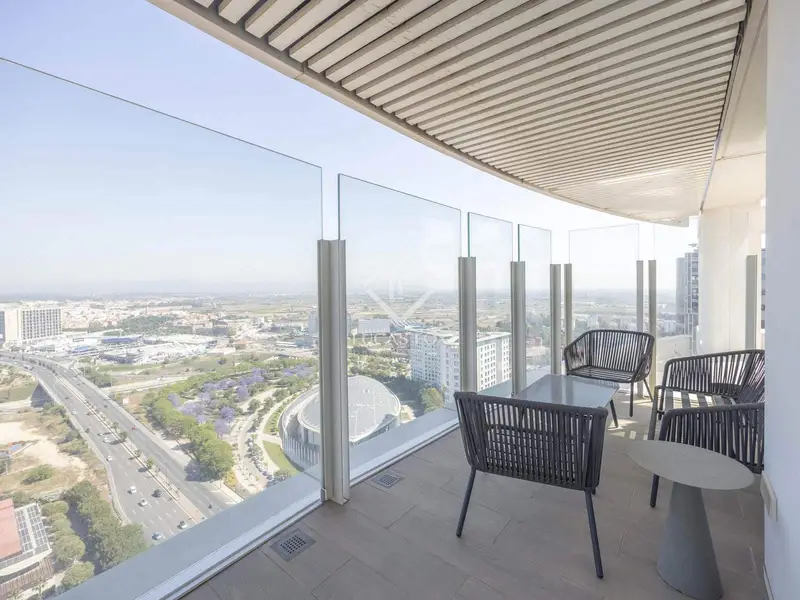 Ático de Lujo en Venta en Valencia  350m² Vistas Panorámicas