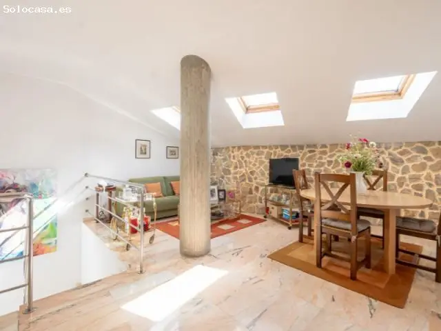 Gran Dúplex céntrico Figueres: Amplio, Impecable y con Parking