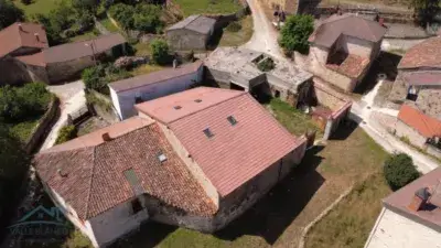 Casa en Venta Valdeporres Proyecto con Potencial