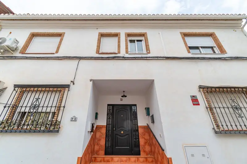 Piso en venta Las Gabias 110m2 2 dormitorios listo para entrar