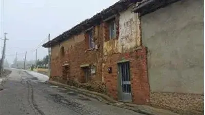 Casa adosada 3 habitaciones Aldea de la Valdoncina Leon