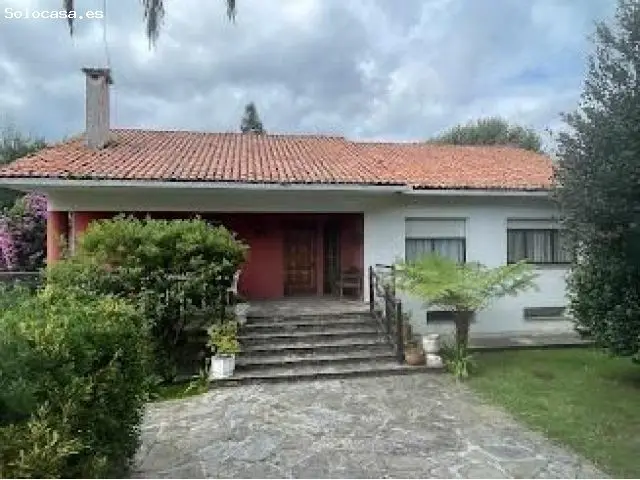Finca Urbana San Isidro 5600m2 Vivienda Familiar 8 Dormitorios