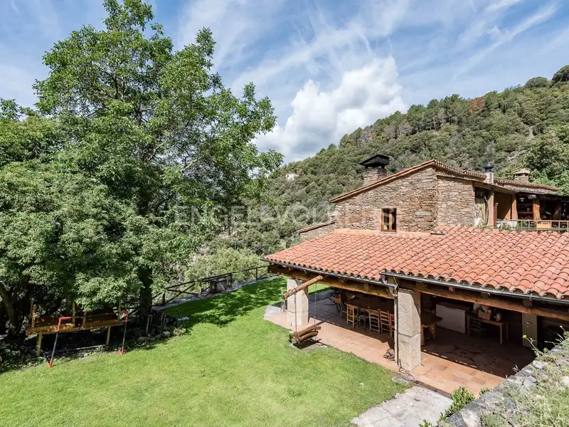 Masia Catalana en venta Montseny