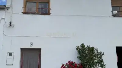 Chalet en Venta en Nonaspe 2 Dormitorios Garaje Terraza