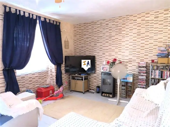 Casa 3 Dormitorios Jaen Andalucia Piscina Reformada