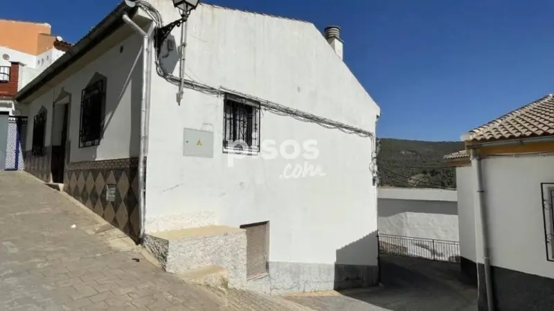 Casa Rústica en Venta en Moclín: Gran Oportunidad