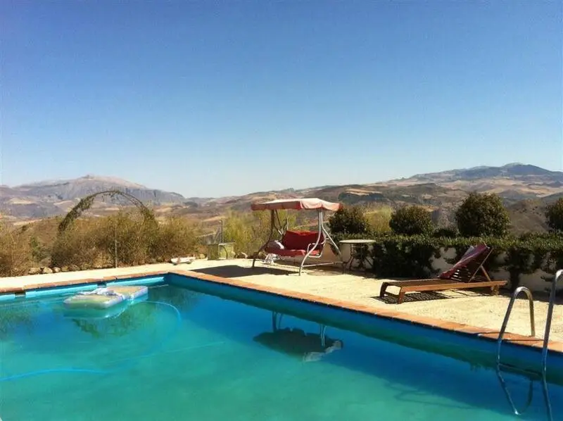 Casa de Campo 2 Dormitorios Alora Malaga