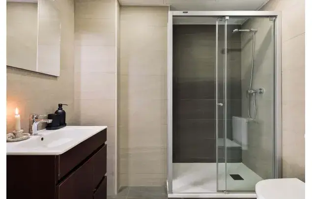 Apartamento 6 Dormitorios 110m2 Barcelona
