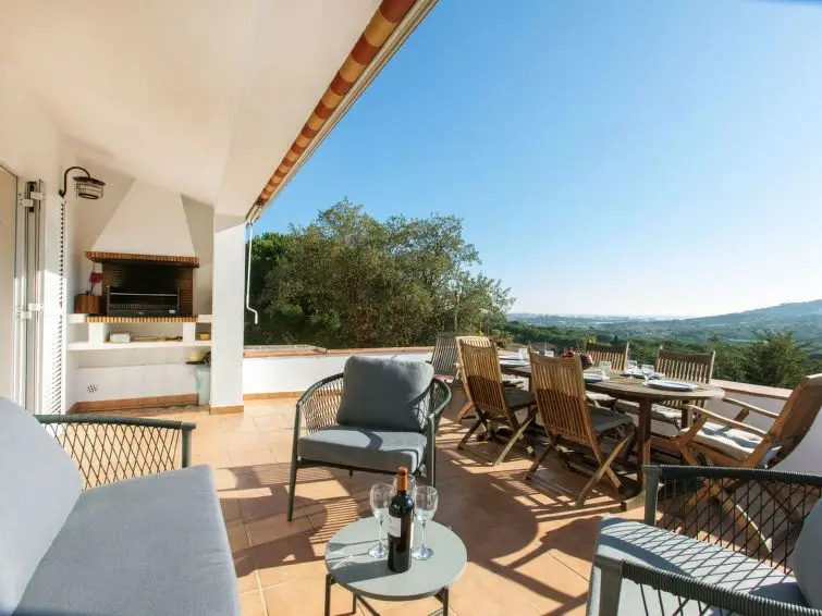 Casa-Villa de 4 Dormitorios alquiler Calonge, España