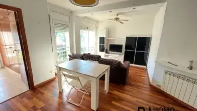 Dúplex en venta en Sabadell con terraza y parking