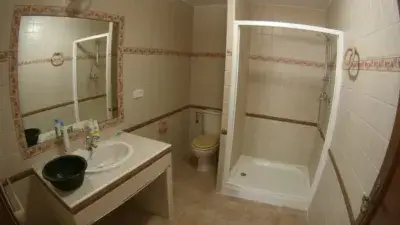 Chalet Adosado en Gines 6 Dormitorios 3 Baños Piscina
