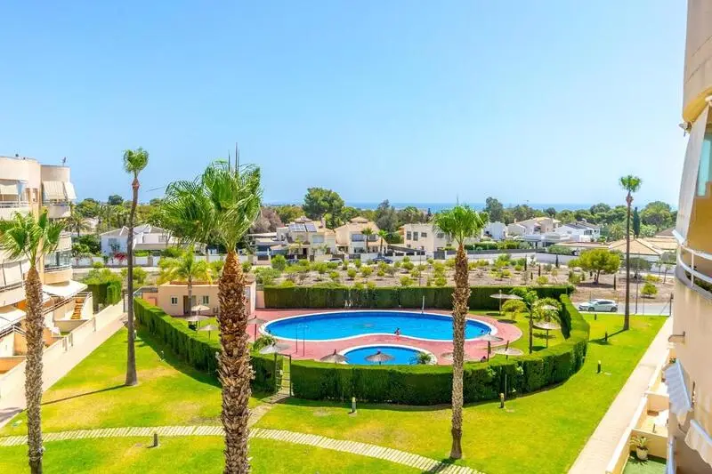 Apartamento 3 Dormitorios Campoamor Orihuela Costa