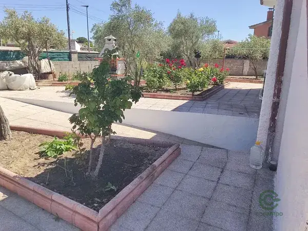 Casa en Escalona 182m2 con Parcela 1014m2