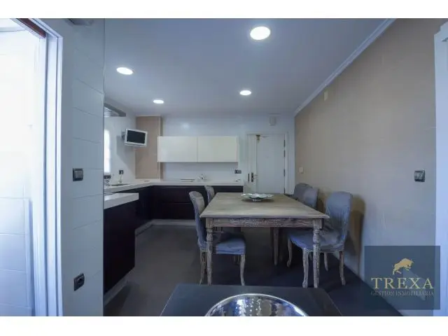 Piso en Venta en Alhama de Almería 5 Dormitorios 3 Baños 2 Garajes