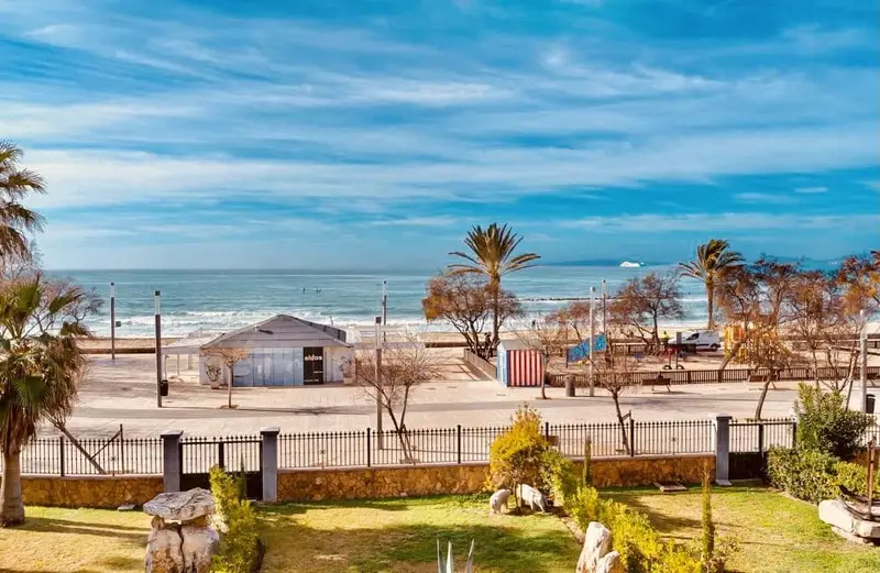 Apartamento en Palma de Mallorca con vistas al mar y acceso directo a la playa